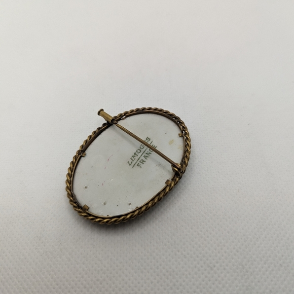 Limoges France Vintage Oval Porcelain Rose Flower Brooch Pin Trombone Clasp - Picture 5 of 9